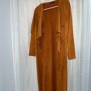 Copper maxi duster, slight ruffle detail in front suede material